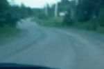 Fantasma cruzando una ruta